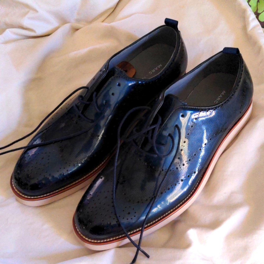 Marc Nolan men's wingtip oxfords, blue 9